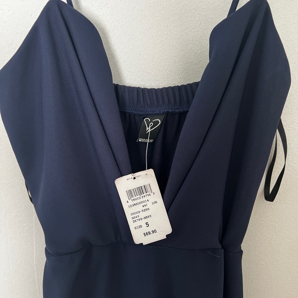 Windsor Prom Evening Formal Plunging V Neckline Navy Blue Maxi Dress NWT